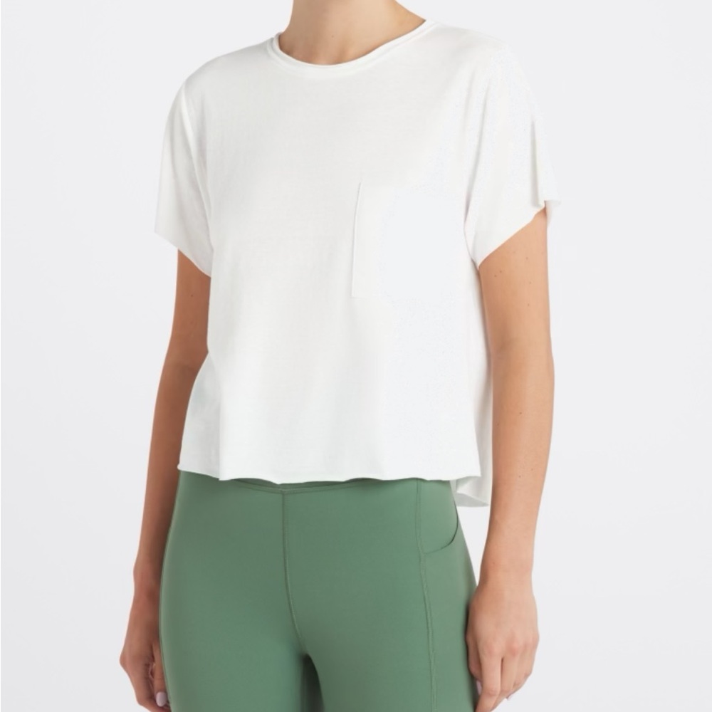 Threads 4 Thought Maggie Triblend Cotton Tee in White l Stylish l Comfortable